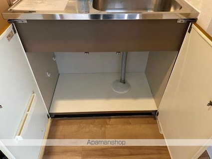 メゾン・ド・パリス[1K/21m2]の収納