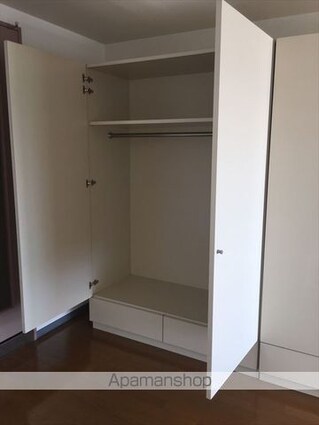 和歌山県和歌山市東蔵前丁[1K/36m2]の内装3