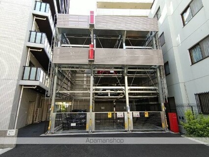 Ｄーｒｏｏｍ早稲田[1K/26.6m2]の駐車場