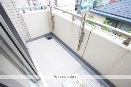東京都世田谷区世田谷３丁目[1SLDK/86.22m2]のバルコニー