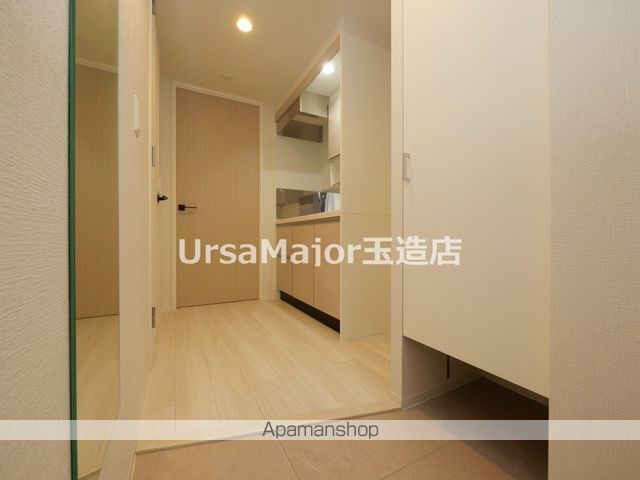 コンフォリア・リヴ大阪本町の内装写真