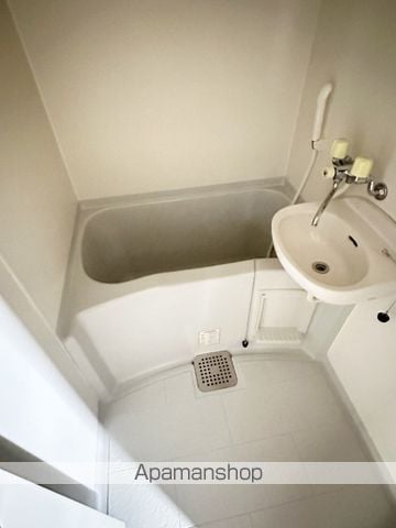 レオパレス国府台IIの内装写真