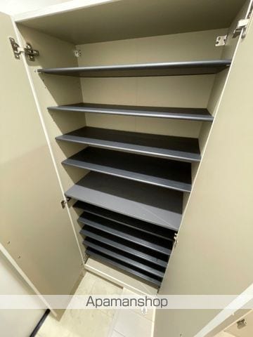 INFOGLIA BREZZAの内装写真