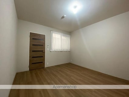 ミュー亀井町[1K/32.58m2]の内装2