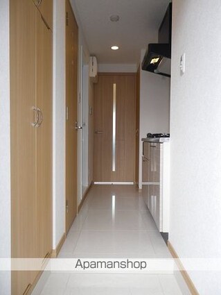 ルーブル三田[1K/21m2]の玄関