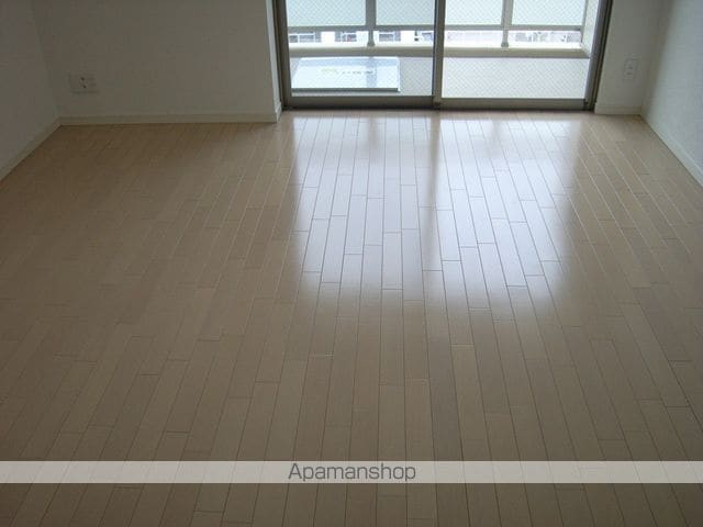 レジディア谷町の内装写真