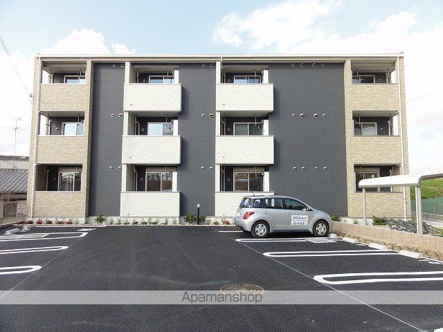 ユーアイハイツ 新家の外観写真