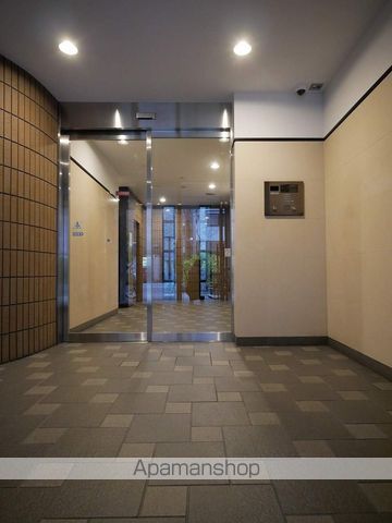 クリエイト21アテンドル梅田の玄関写真