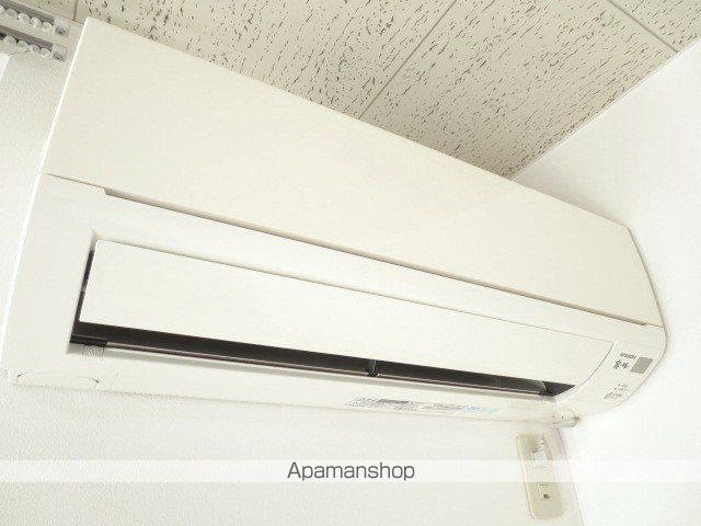 ダンディライオン西市の内装写真
