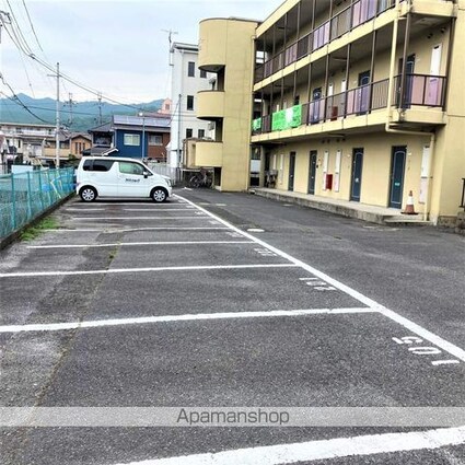 クリエイト甲西[1K/19.6m2]の駐車場2