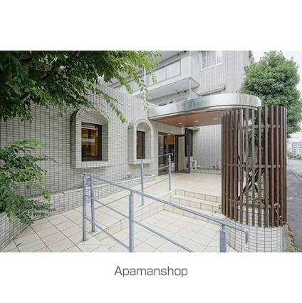 ロイヤルキャステージ恋ヶ窪[2LDK/54.72m2]の外観3