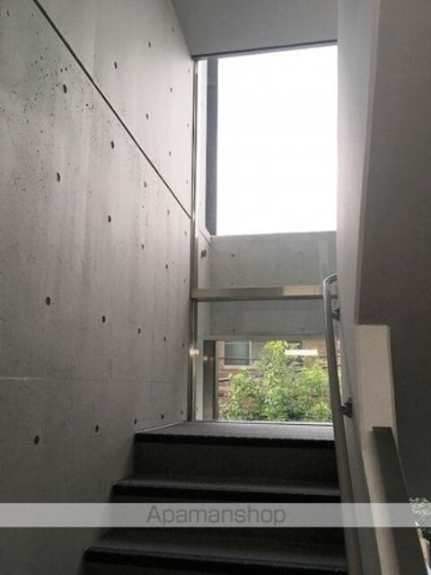 太子堂イースト[1R/31.08m2]の共用部1