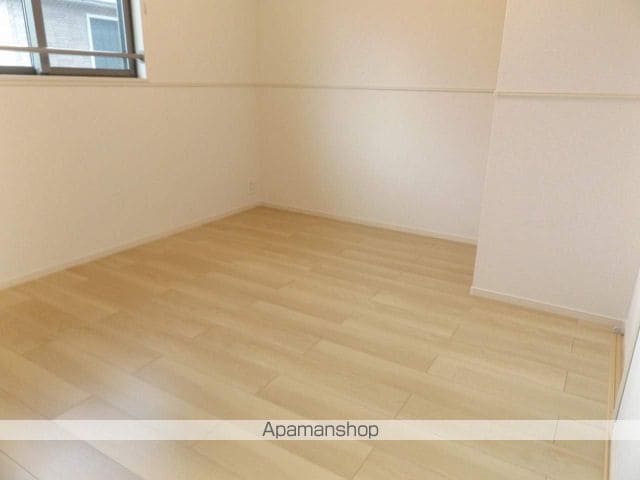 パインオークVIの内装写真