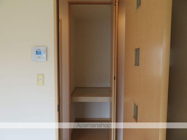 リビングタウン観音寺D棟の内装写真