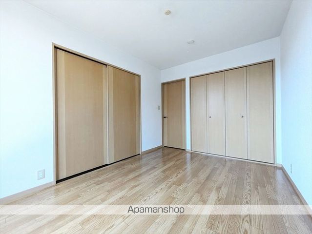 リヴェール新倉敷A棟の内装写真