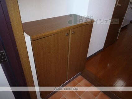 カサグランデ枝松[1K/33.95m2]の玄関