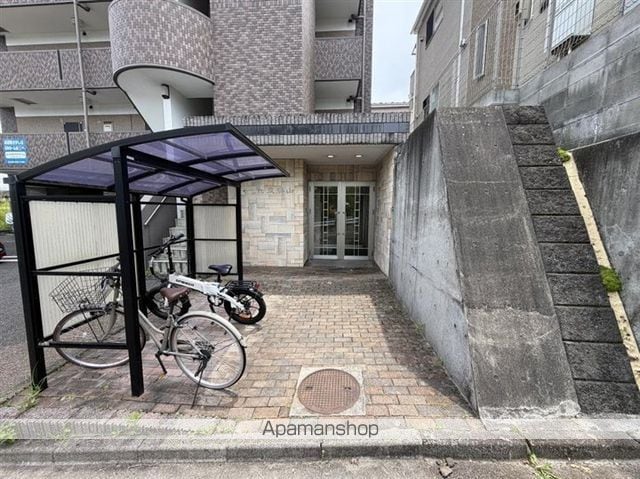 しゃとれ東勝山の玄関写真