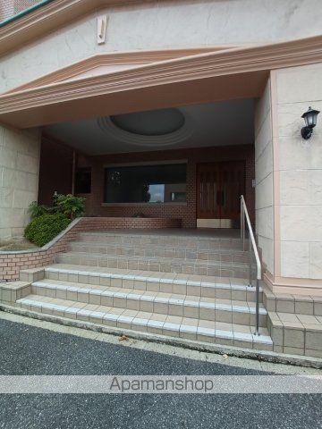 シーブリーズハウス草津の玄関写真
