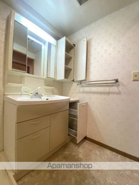 和歌山県和歌山市卜半町[2LDK/52.42m2]の内装5