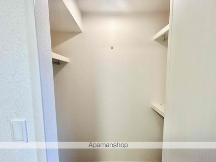 ファミリエ　Ⅰ[1LDK/44.7m2]の収納