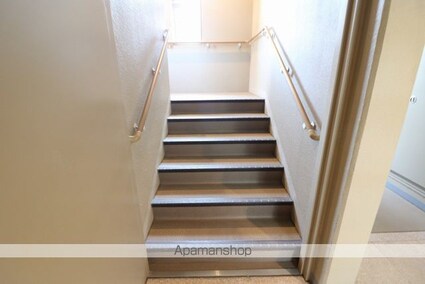 東京都武蔵野市関前５丁目[2LDK/51.73m2]の共用部3