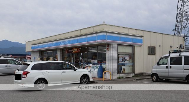 コリーヌの周辺写真