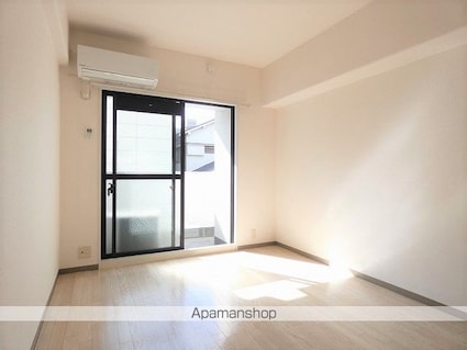 ラ・レジダンス・ド・ミディー[1K/19.6m2]のリビング・居間