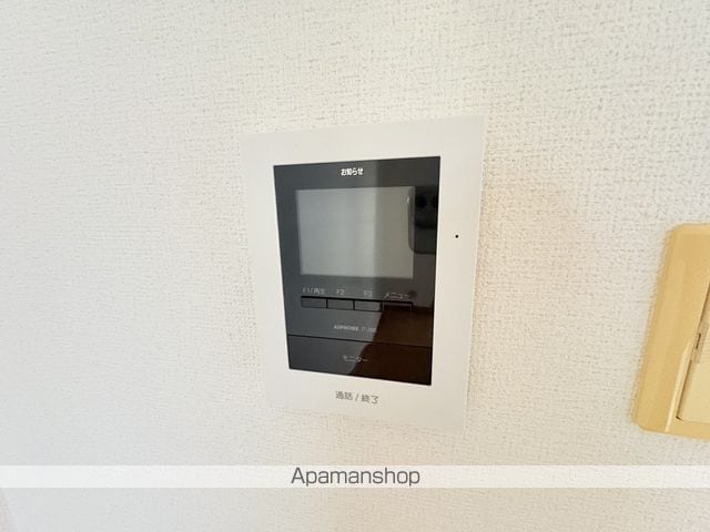 フローレスの内装写真