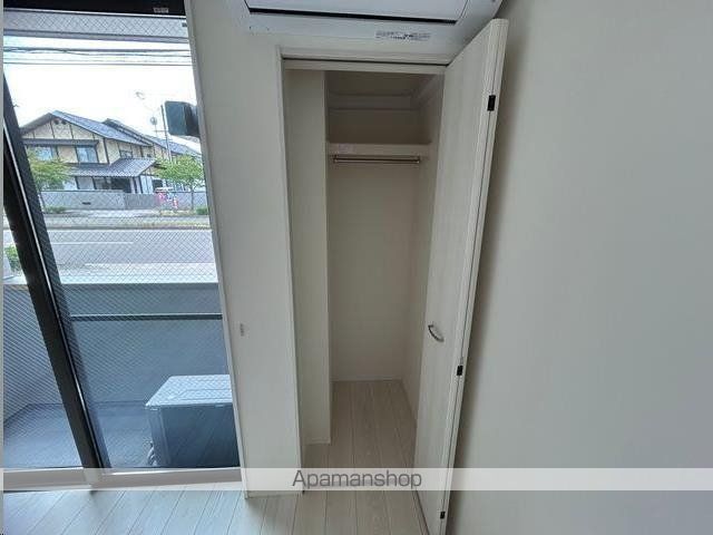 ブラン荒井A棟の内装写真