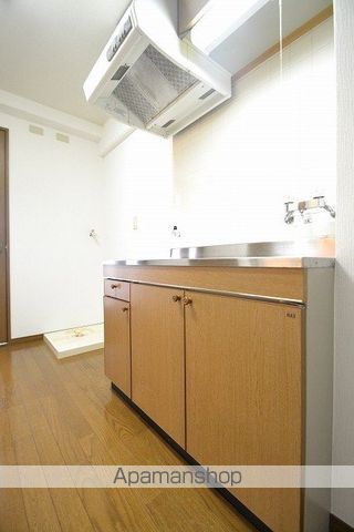 フォレスト東古松の内装写真