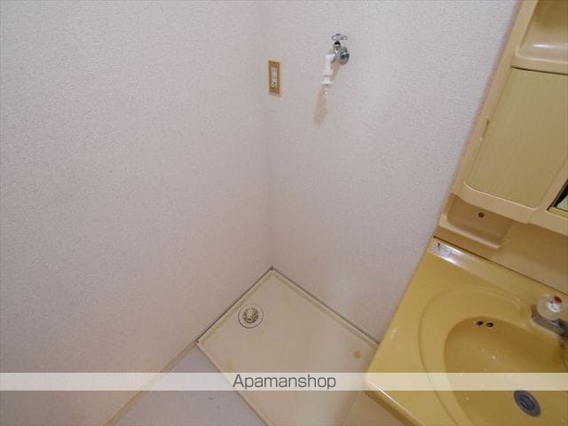 ロイヤルタウン下九沢の内装写真