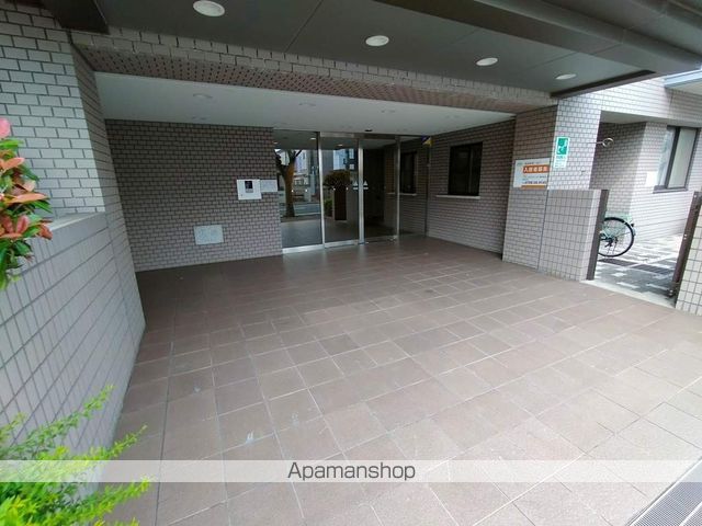 ドルチェ甲子園の玄関写真