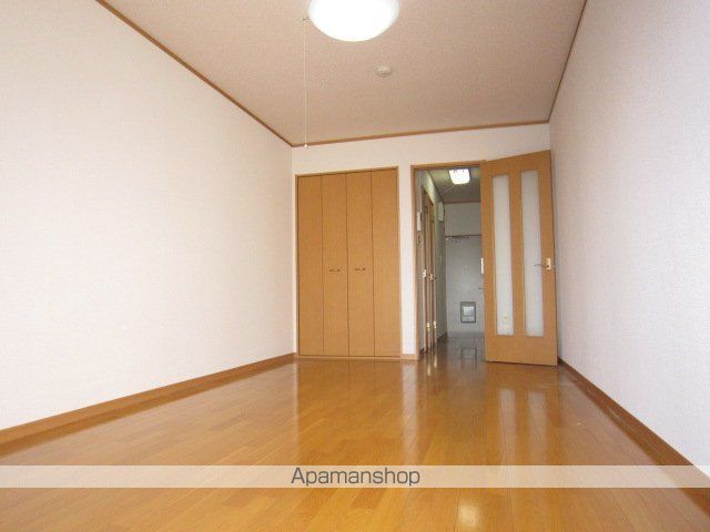 プレシャス国見の内装写真