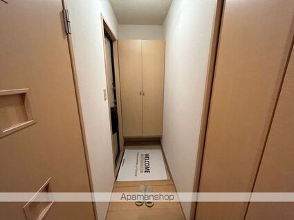 リビングタウン高岡Ⅱ[2LDK/57.17m2]の玄関