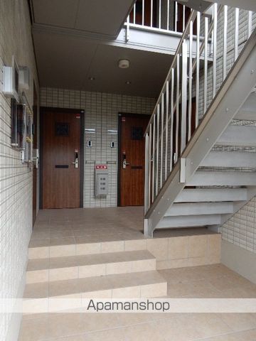 津山線 法界院駅 徒歩8分 2階建 築10年の玄関写真