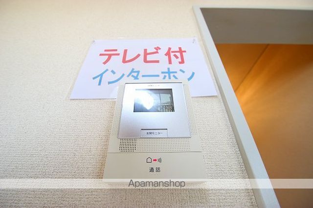 センターアイランドの内装写真