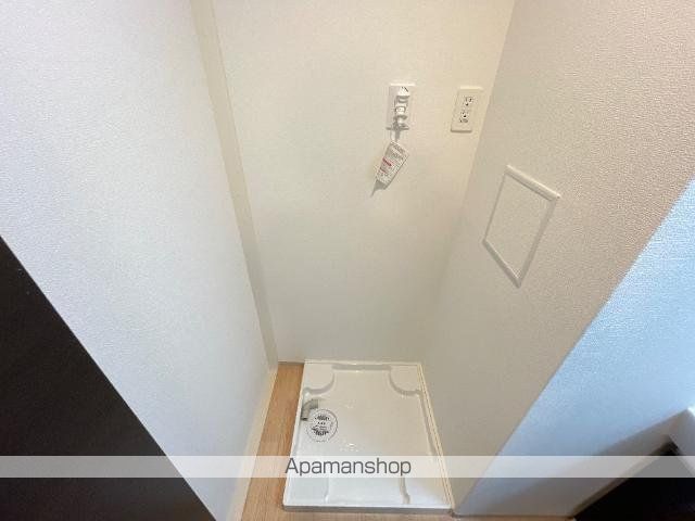 フォルマ日宇那の内装写真
