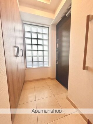 ヴィラス星ヶ丘の森[3LDK/73.33m2]の玄関