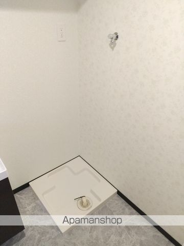 【中野区弥生町のマンションの写真】