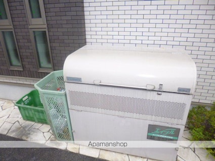 東京都立川市高松町２丁目[1R/31.46m2]の共用部2