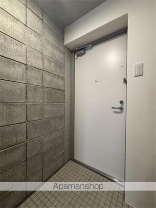 ＦＬレジデンス都心首府[1R/17.73m2]の玄関