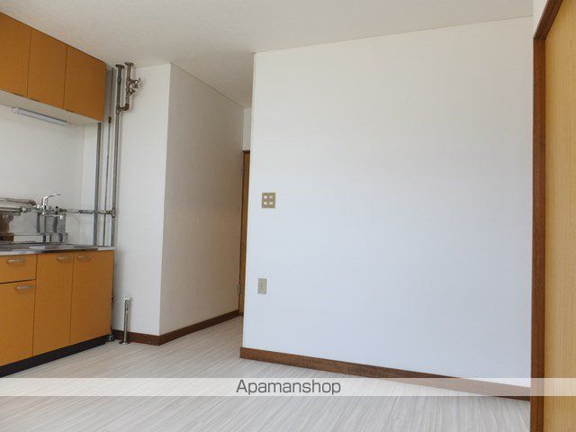 メゾンすがわらの内装写真