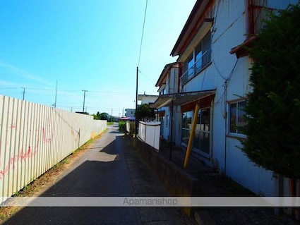 橋本住宅[4K/60m2]の共用部1