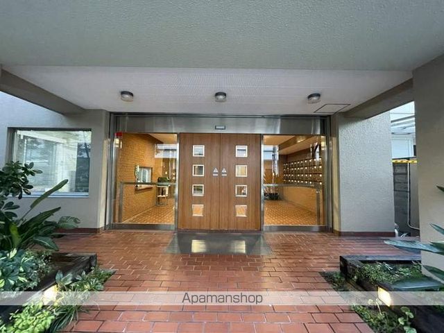 シャトー若杉マンションの玄関写真