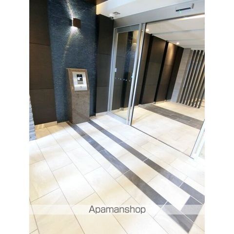 ディアレイシャス浅間町IIIの玄関写真