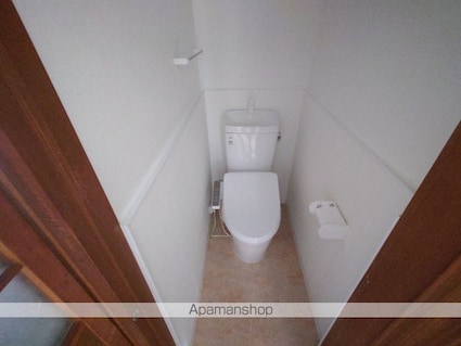 誉荘[2K/29.7m2]のトイレ