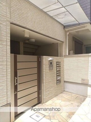 和歌山県和歌山市寄合町[1K/30.02m2]のエントランス