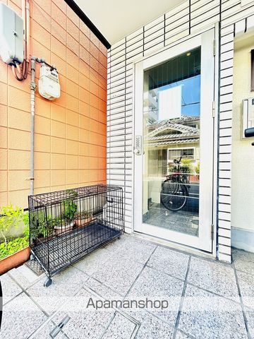 リバー豊秀の玄関写真