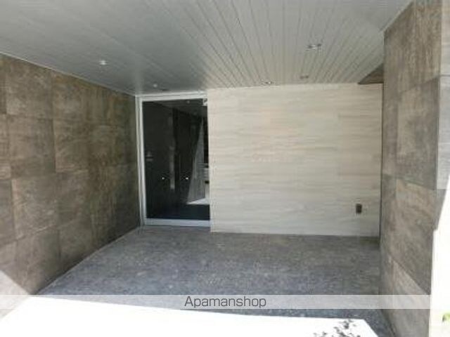 アーバネックス西新宿[1LDK/32.03m2]のエントランス1