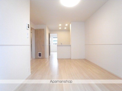 セレナーデ[1LDK/50.13m2]のリビング・居間1